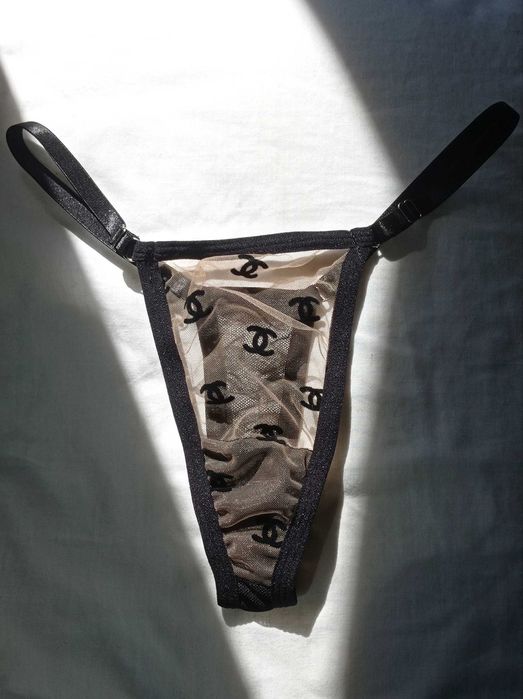 Жіночі стрінги трусики