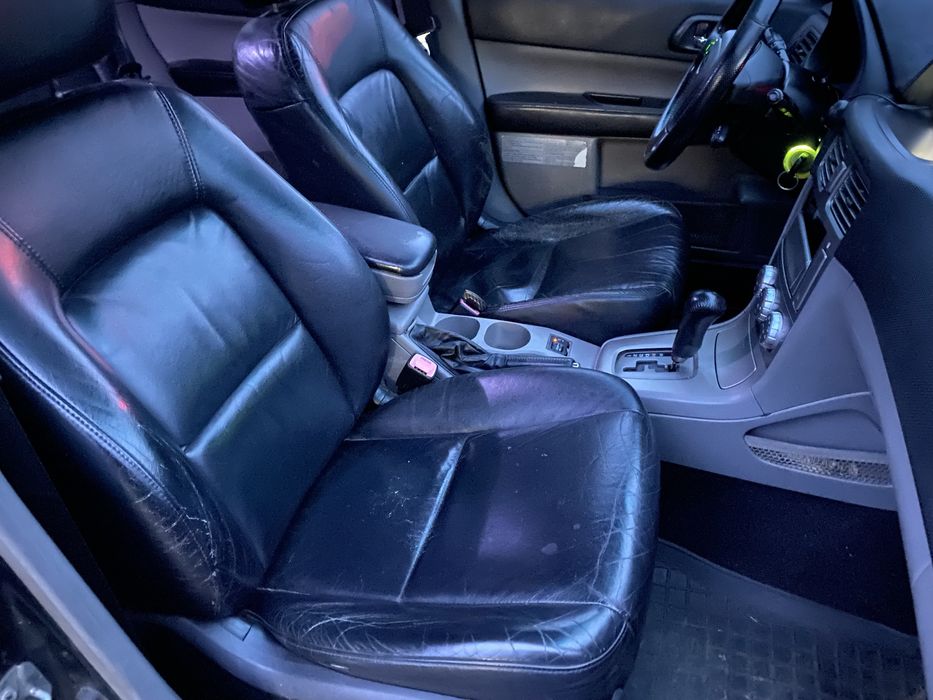 Продам гарне авто SUBARU FORESTER 4#4 на максимальній комплектації !