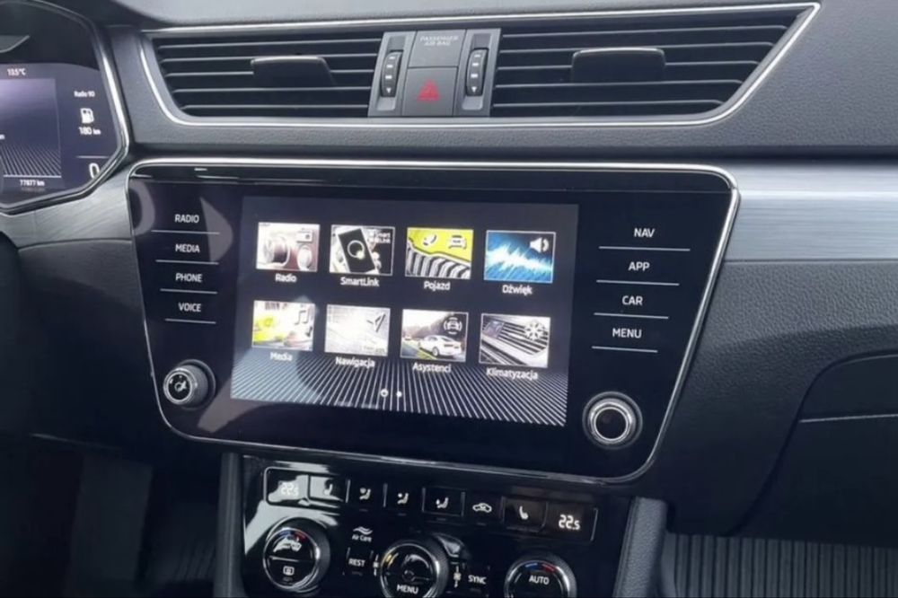 Skoda SuperB 2021-grudzień  faktura vat krajowy 2.0 TFSI 190K DSG