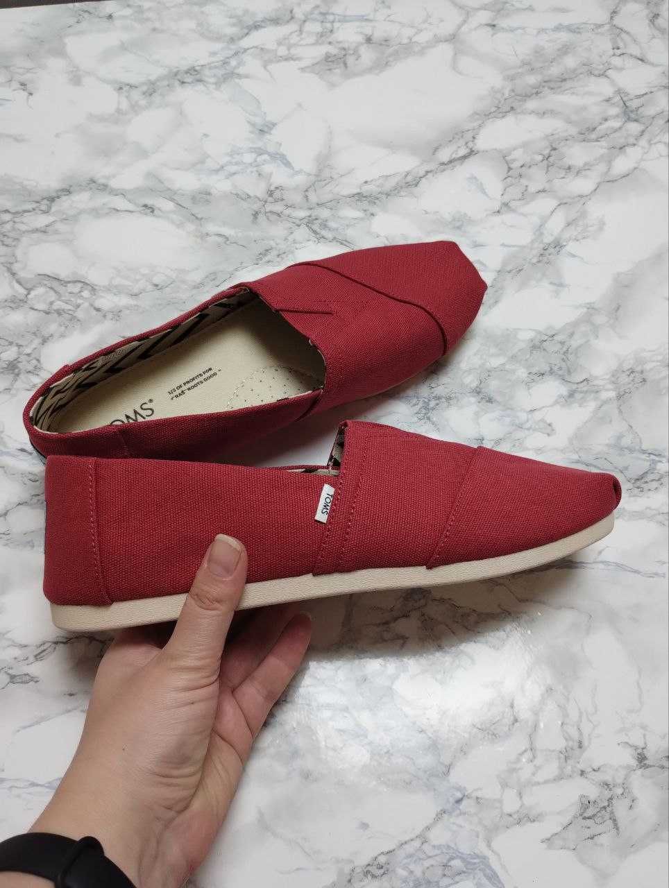 Мокасины, Эспадрильи Toms