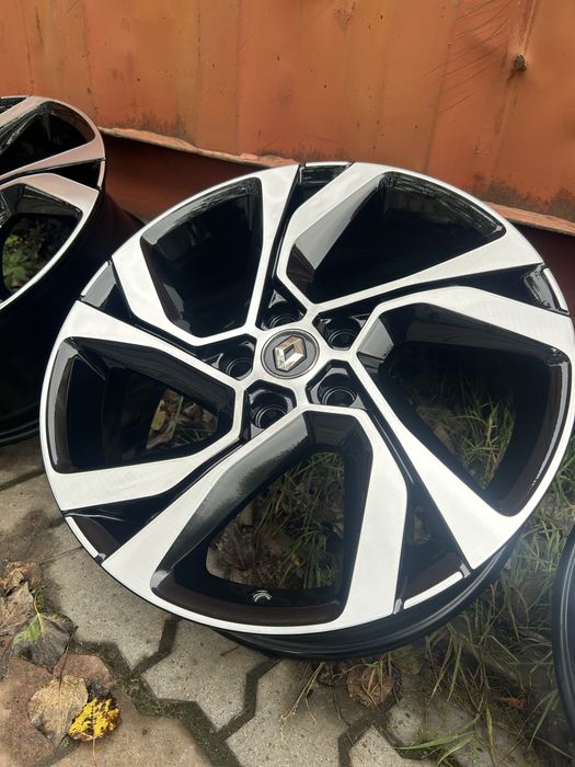 Диски Рено Меган 4 GT 5/114,3r18 Nissan