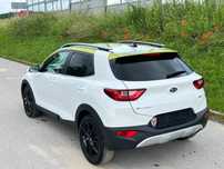 Kia Stonic 1.0 120KM 48tys.km SPIRIT Kamera, 2 kolory, uszkodzony z Niemiec