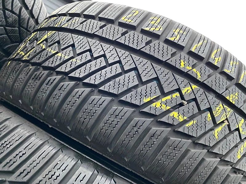 235/45r17 Continental Winter TS850P_8mm_4szt_(214)