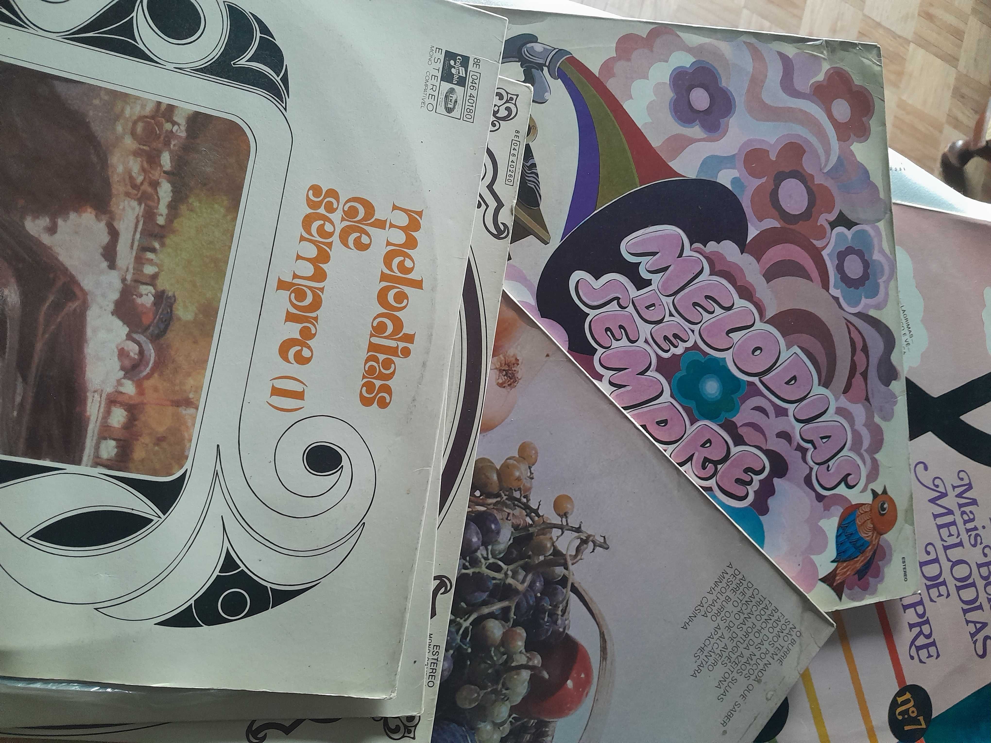 Vendo vinil antigos 6 tony matos 6 melodias de sempre etc