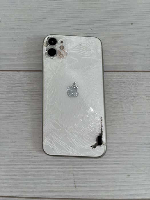 Iphone 11 (на запчастини) 128 gb