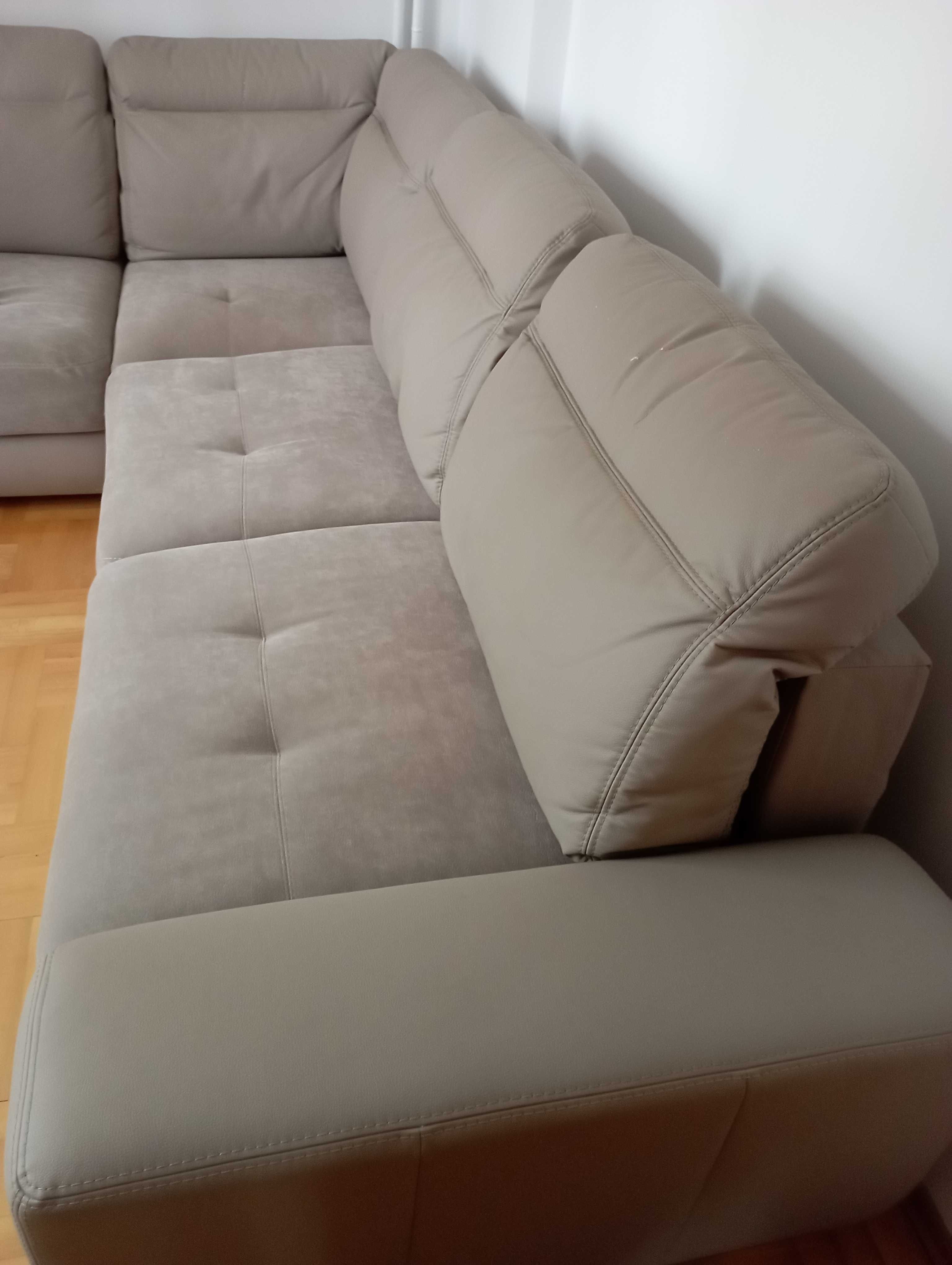 Narożnik z funkcją spania.