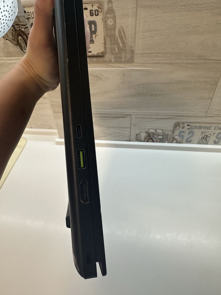 Ігровий Razer Blade 15 Advanced i7-10750H | 32GB / GTX 1660 Ti