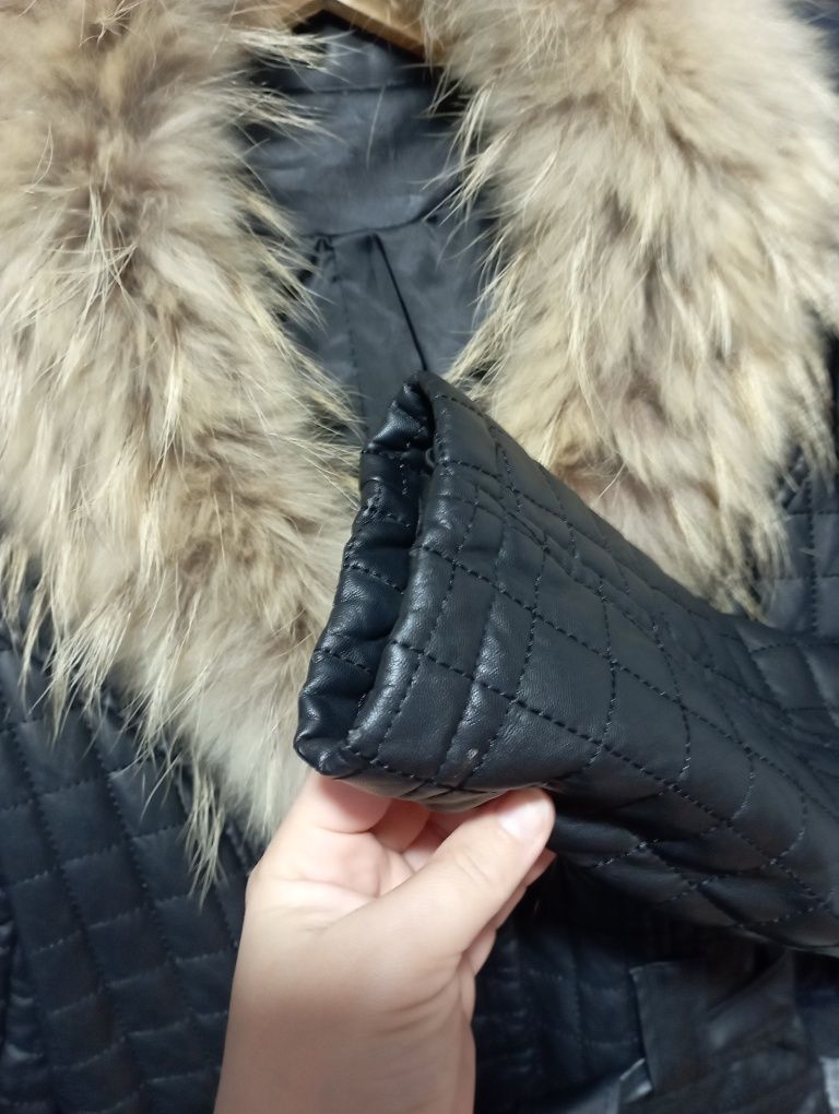 Куртка ,піджак,Еко шкіра з натуральним хутром розмір 42-44