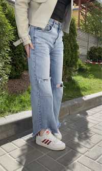 Жіночі джинси PULL&BEAR