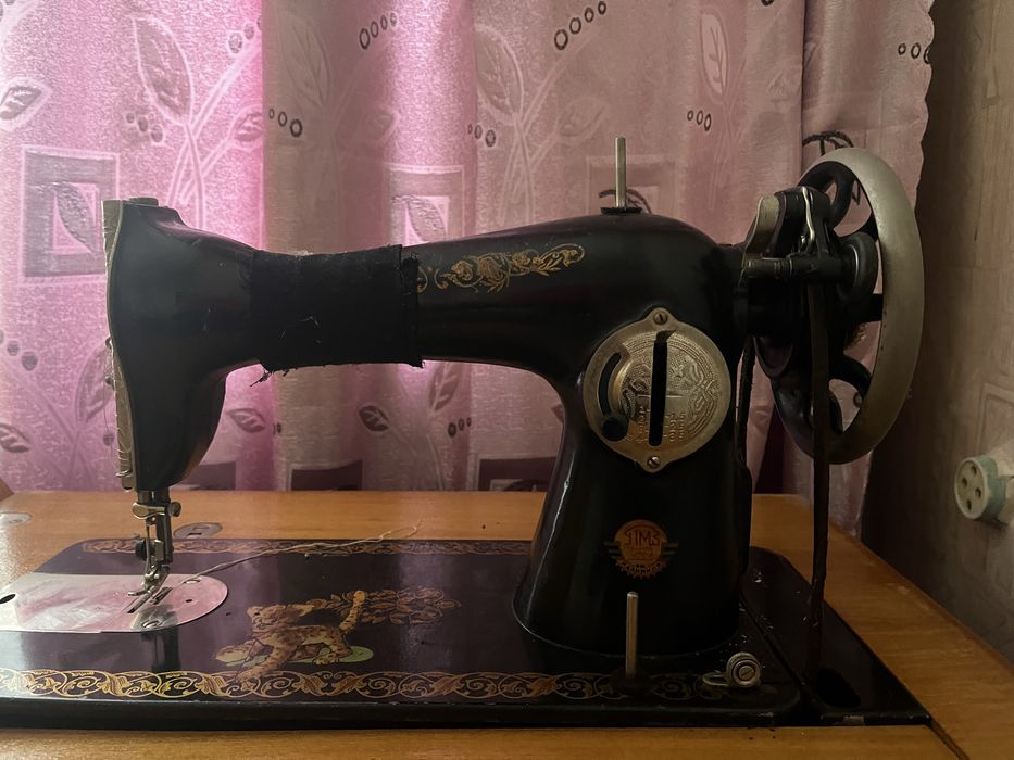 Продаю швейную машину Подольск