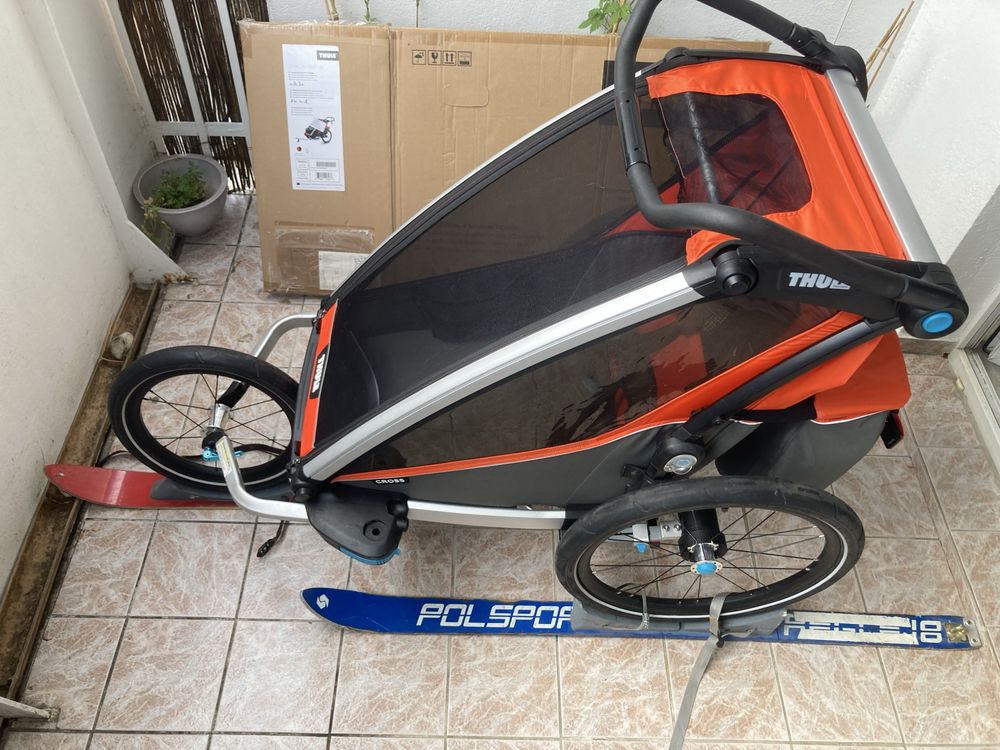 Thule Chariot Cross 1 + zestaw narciarski