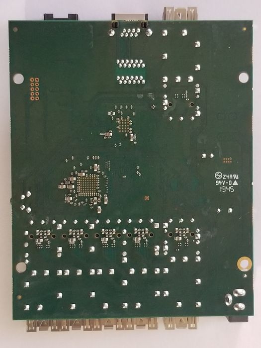 Mikro Tik CRS106-1C-5S