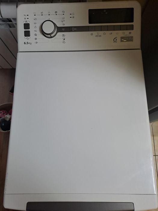 Машинка стиральная Whirlpool