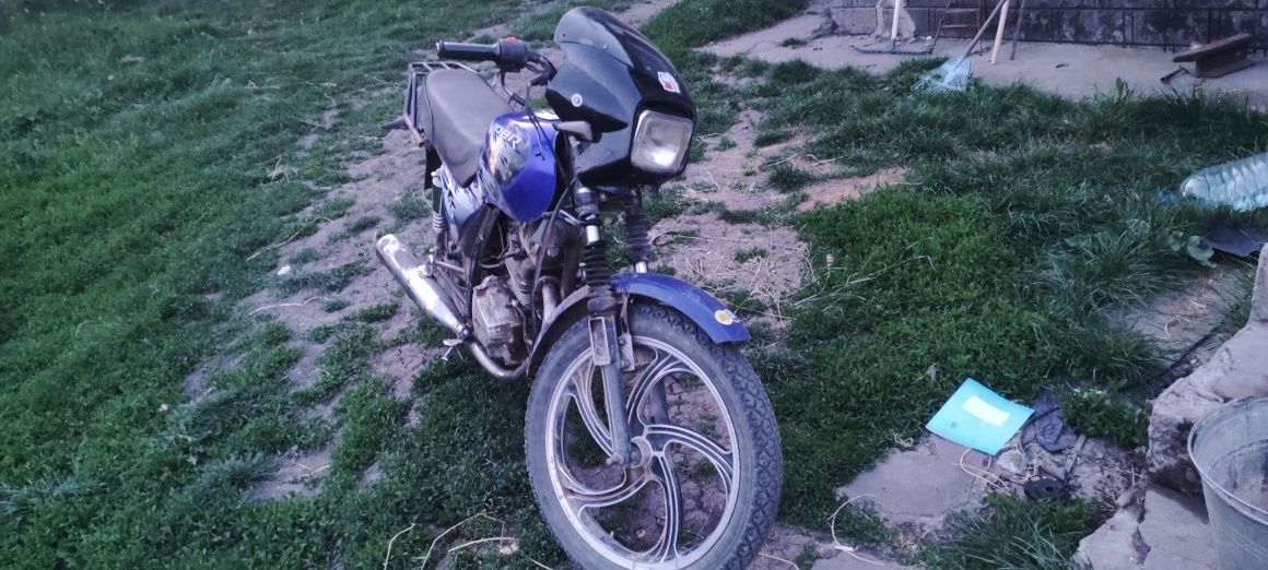 Продам вайпера zs 125j