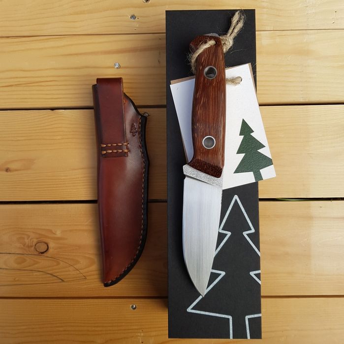 Nóż full tang bushcraft, stal N690, jimping