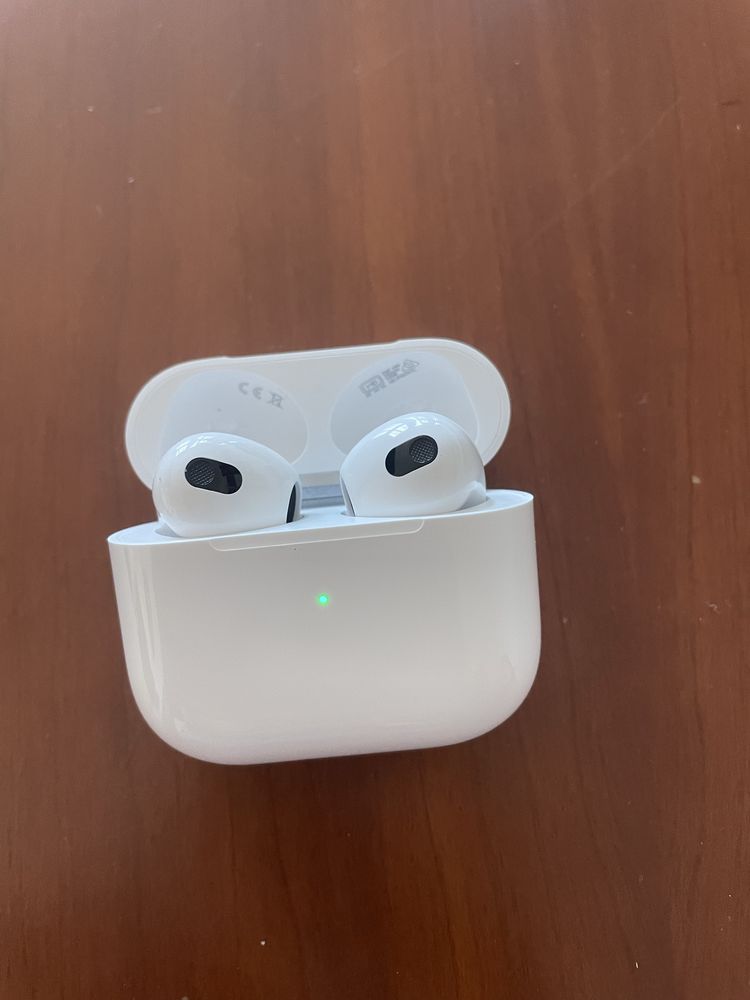 Air pods gen 3 novos