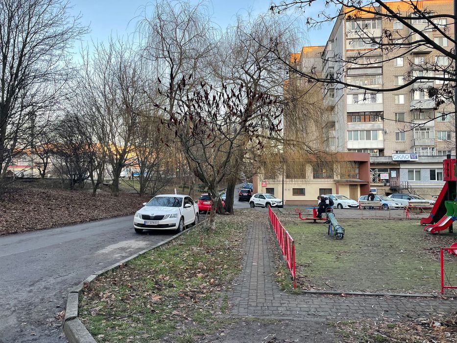 Комерційне приміщення на Келецькій по ціні дешевше житлового