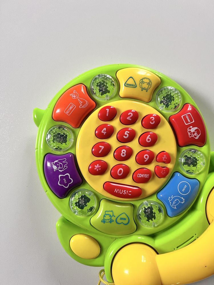 Telefon zabawka dźwięki