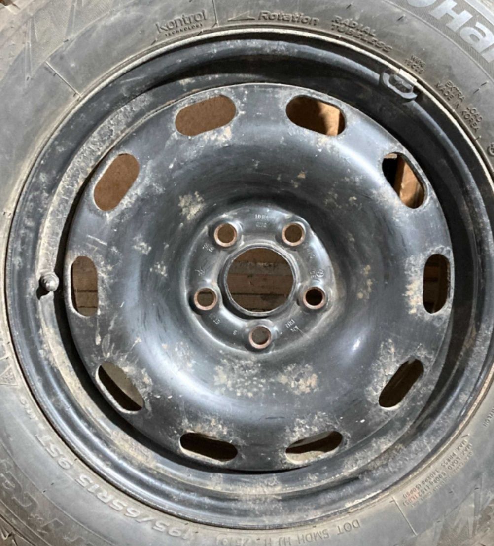 Диски оригінальні.
R15 6J PCD 5*100 мм ET38