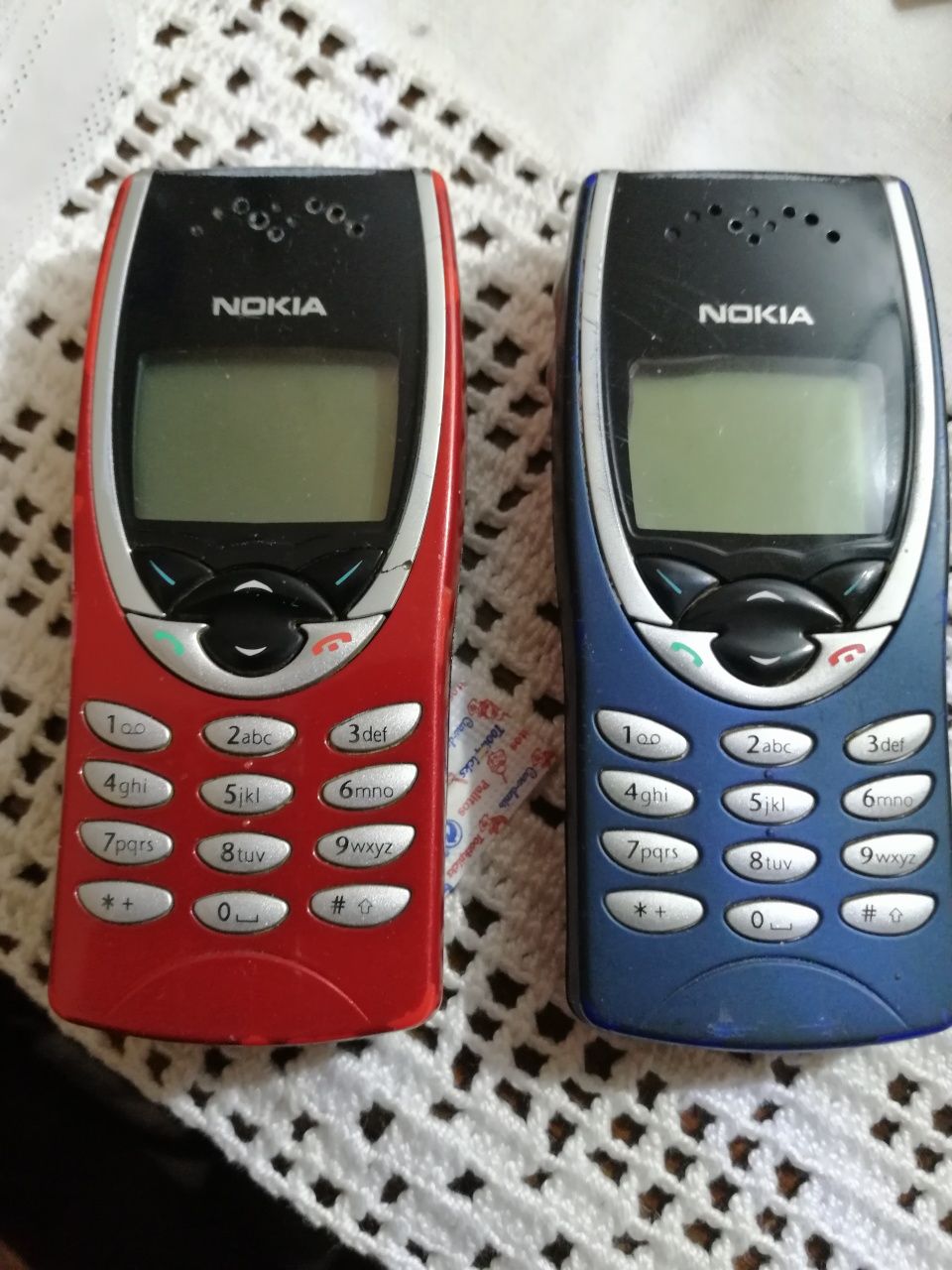 Telemóveis 3 Nokias 8210+ERICSSON T39