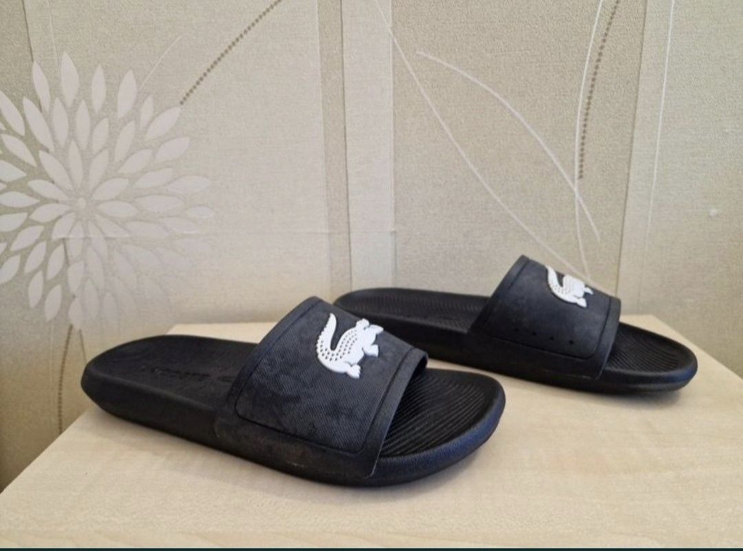 Шлепанцы Lacoste
