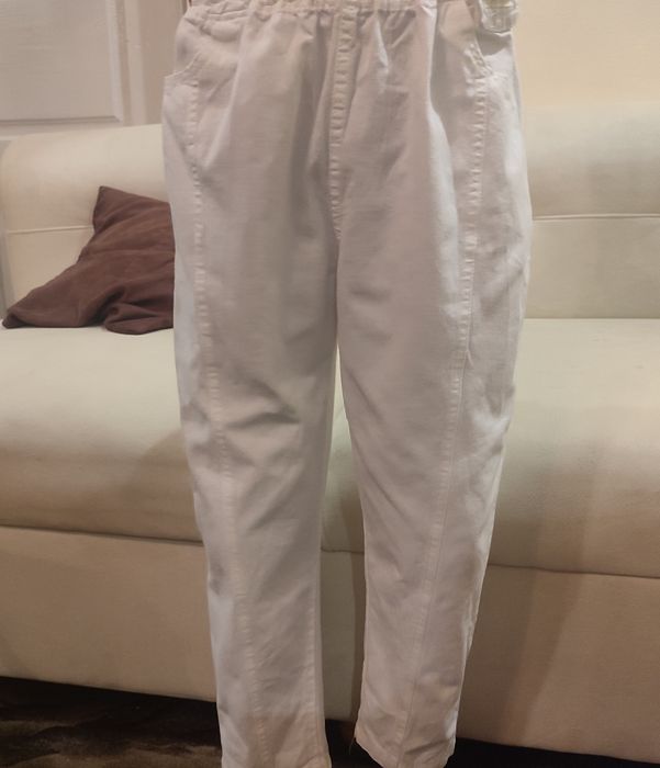 Білі штани дитячі