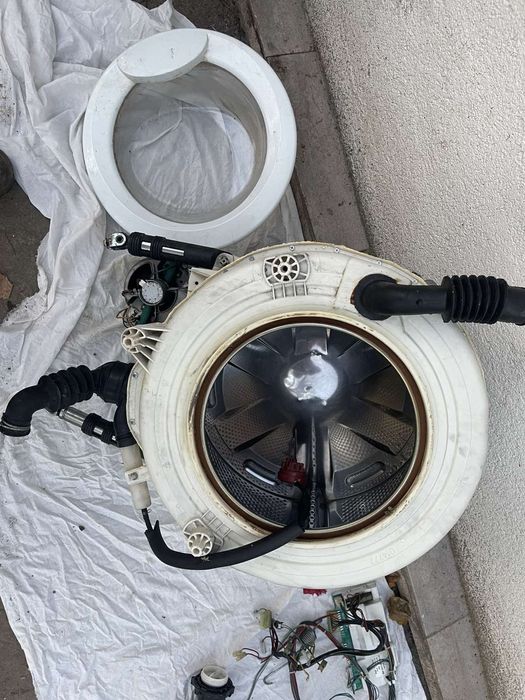 Продам запчастини для стіральної машини Індезіт