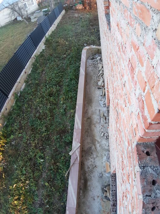 Незавершений будинок