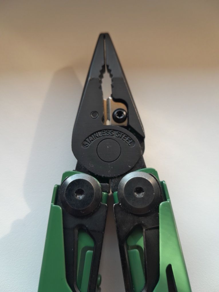 Multitool Dakoyu Shadow Signal
