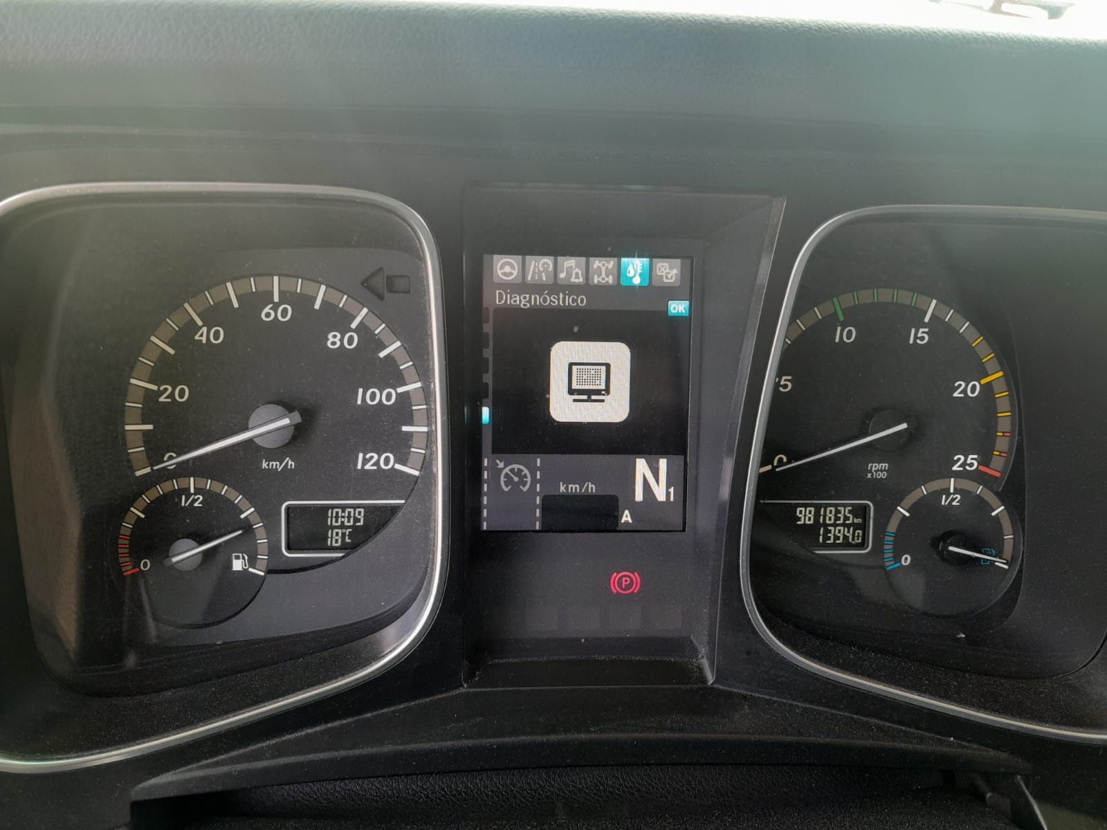 Mercedes Benz Actros 2542 de 2014 (ler descrição)