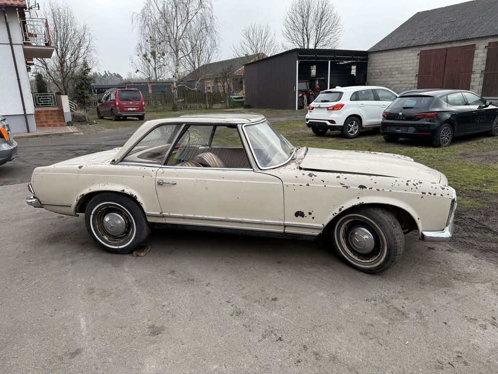 Mercedes W113 Pagoda