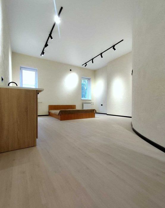 Продам квартиру студию на холодной горе 34 метра  SM