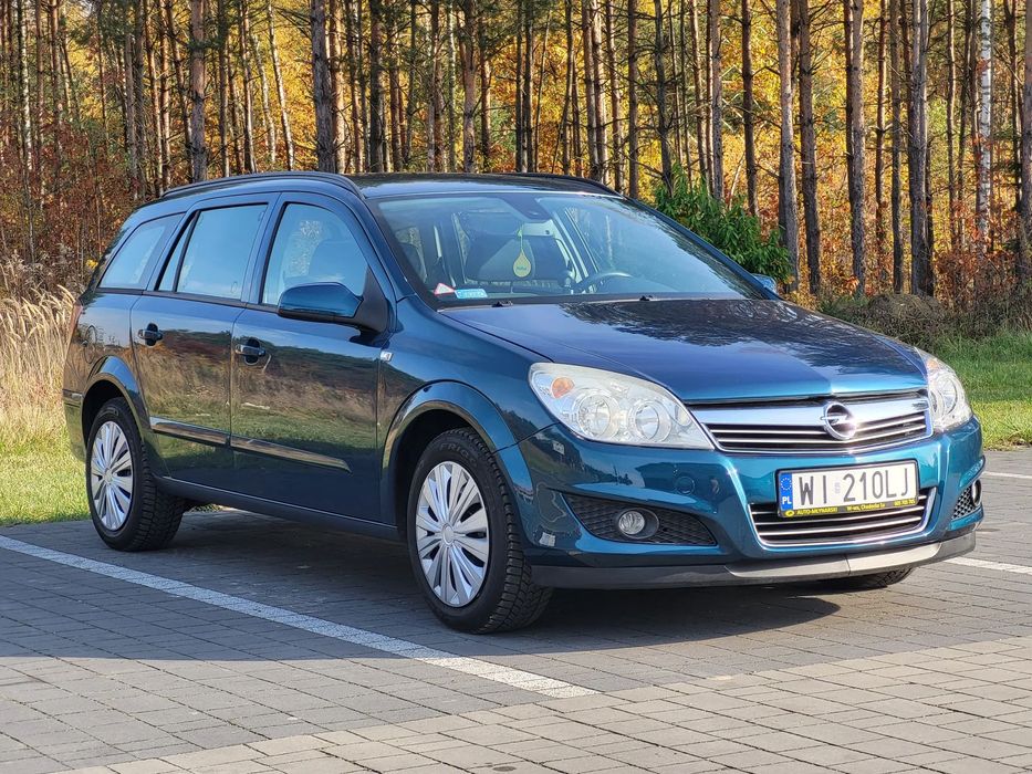 Opel Astra Opel Astra H Kombi – 1.6 benzyna 115 KM – 2007 rok