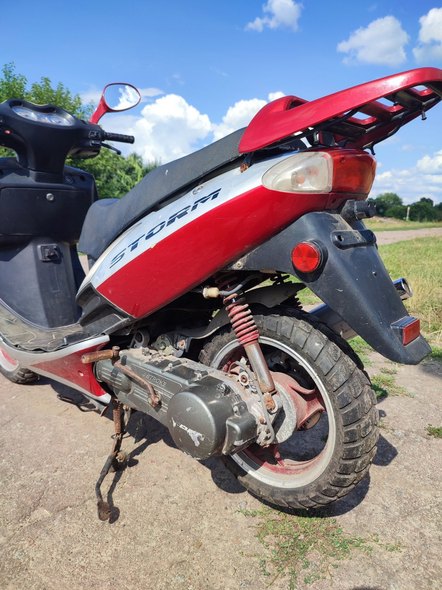 Viper Storm 150 куб, скутер в гарному стані