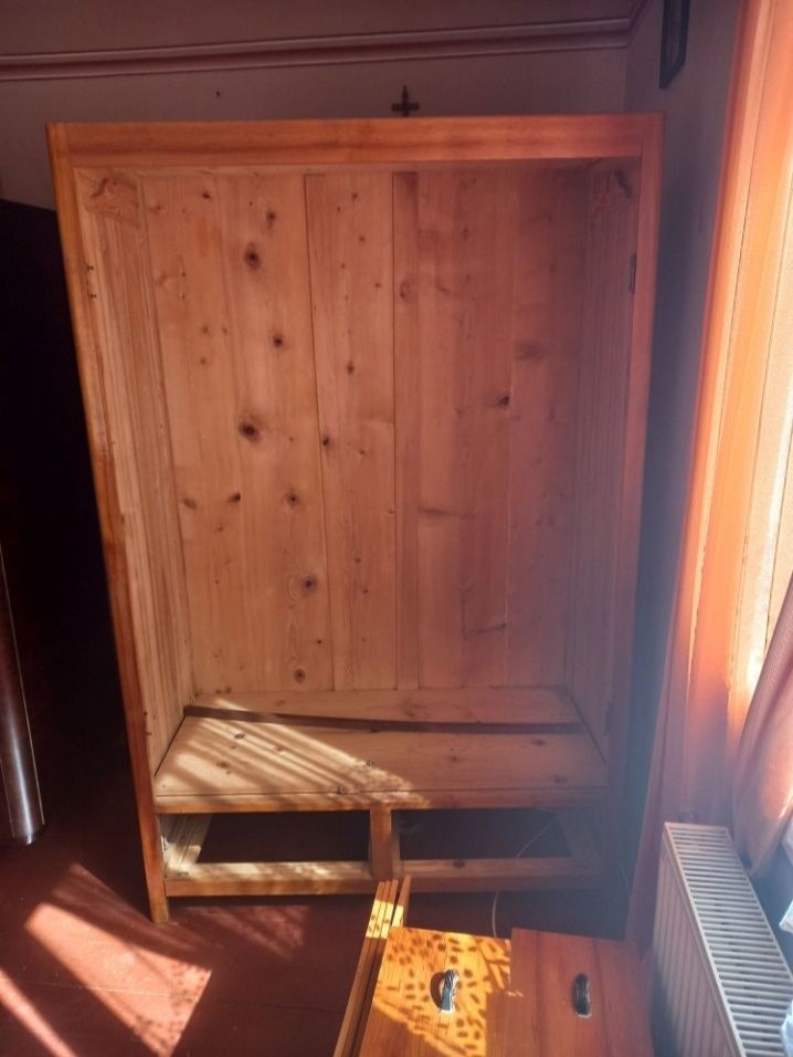 Szafa drewniana 2-drzwiowa