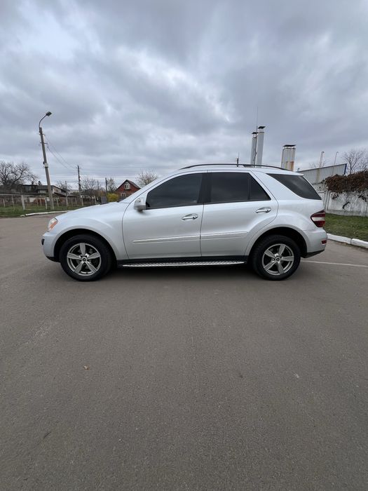 Mersedes Benz ML350 2009рік без пневмо с газом