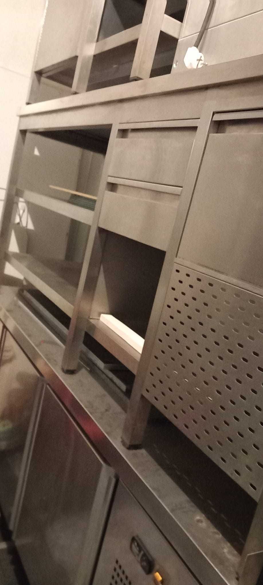 equipamento para um café