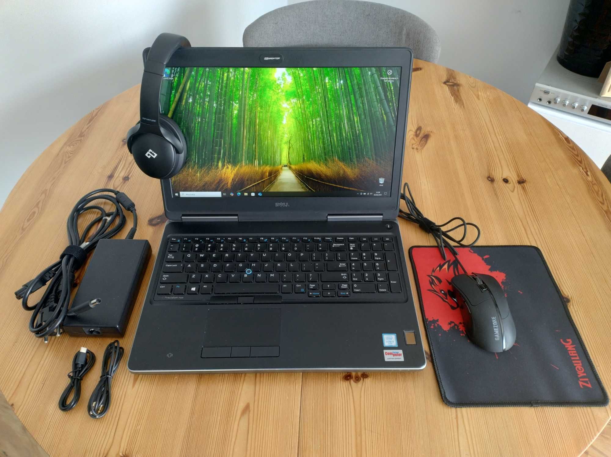 Laptop Dell Precision 7510 16 GB DDR4 I7 Nvidia M2000M SSD 238 GB