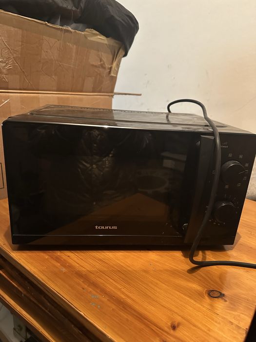 Micro ondas taurus
