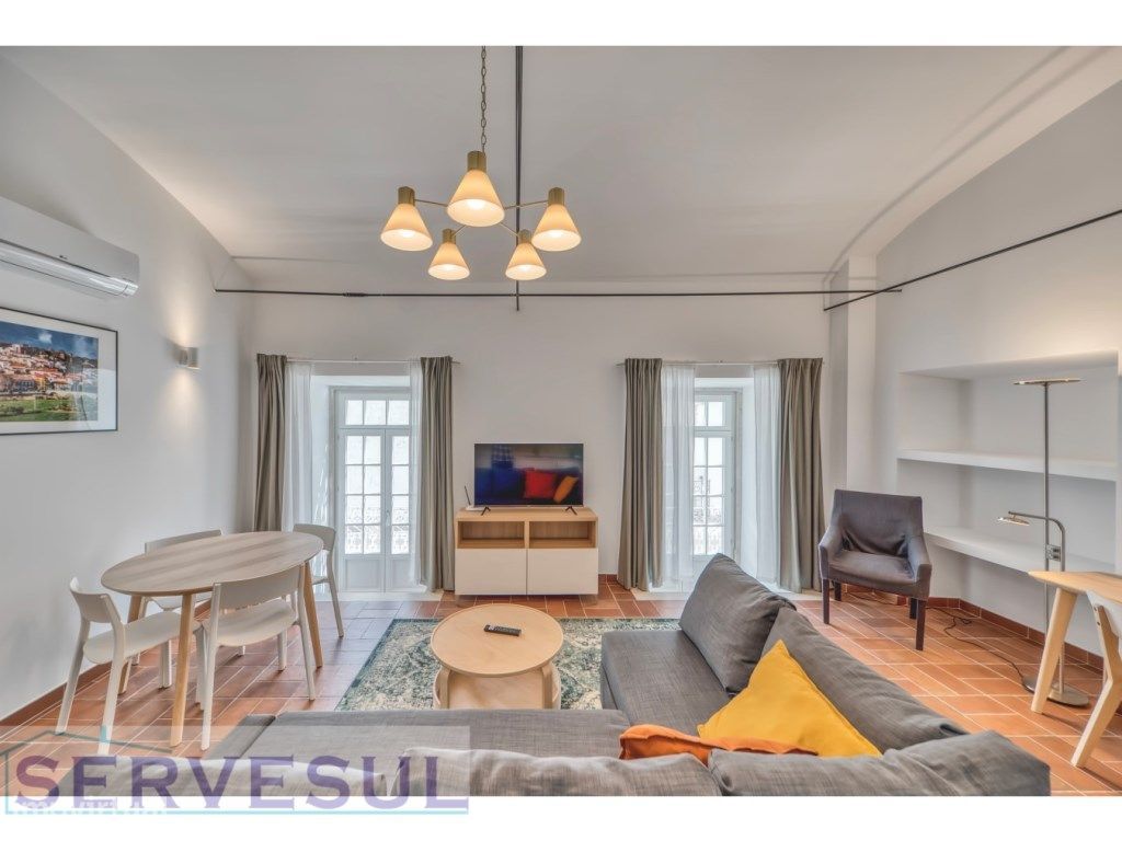 Apartamentos novos em condomínio com Terraço e Piscina, Inseridos n...