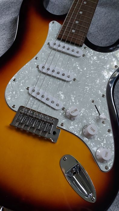 Gitara elektryczna Preston - używana