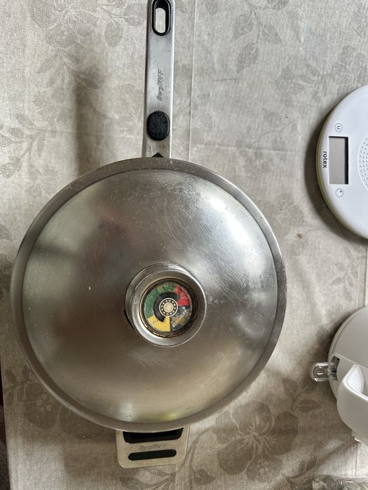 Сковорода Berghoff