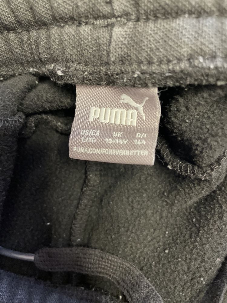 Calças cinzentas e pretas Puma