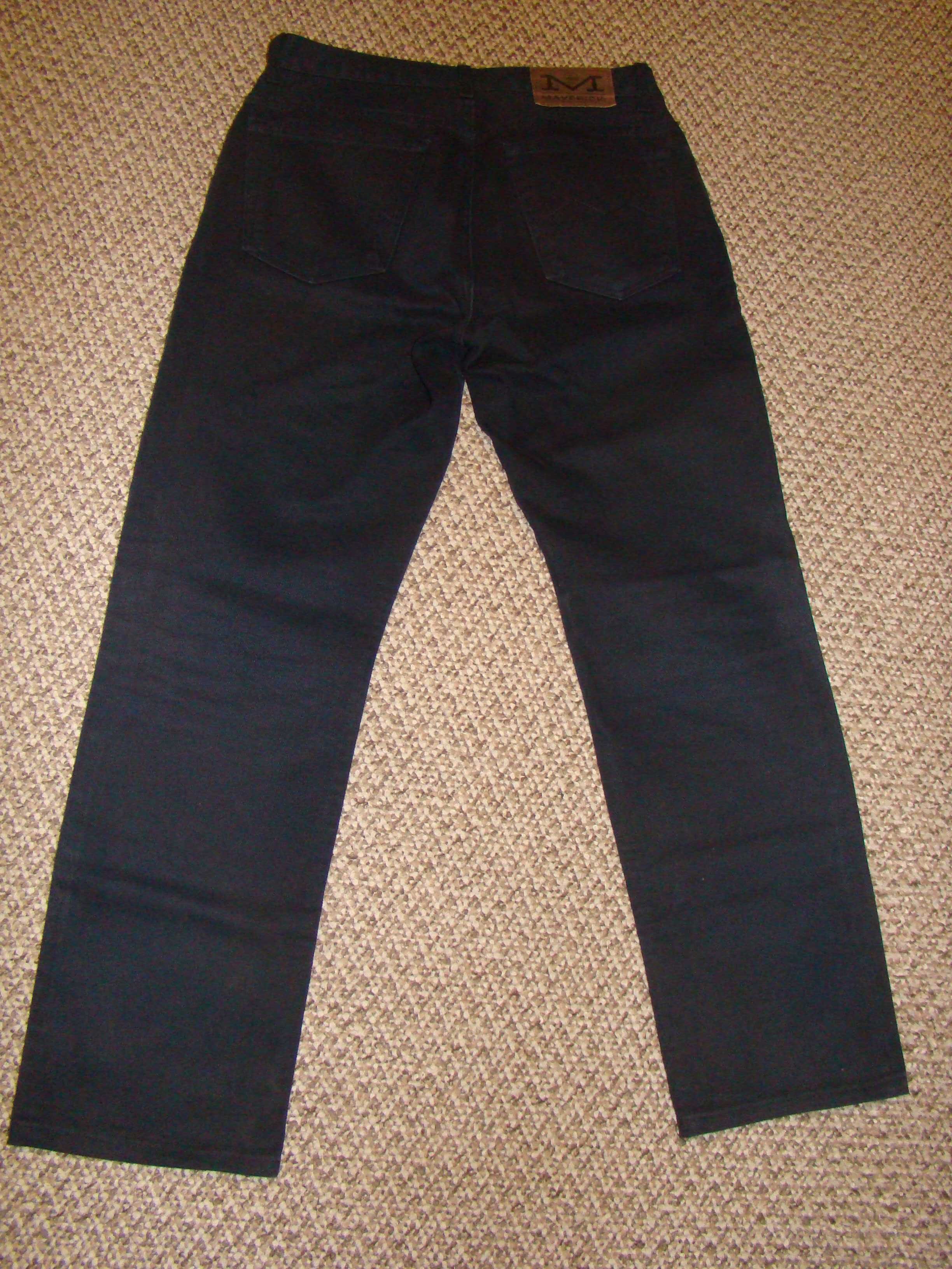 Spodnie męskie jeans Maverick w rozmiarze 33/34 ciemno granatowe