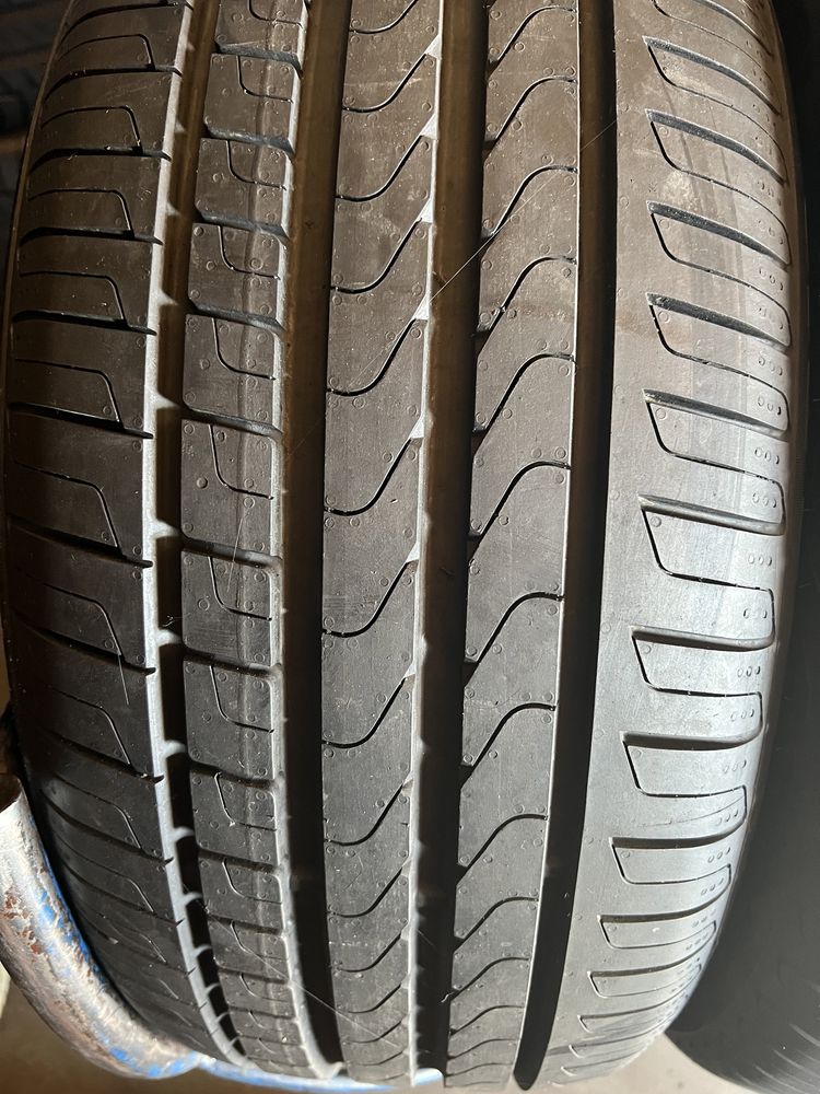 245/40/19 R19 Pirelli Cinturato P7 4шт новые