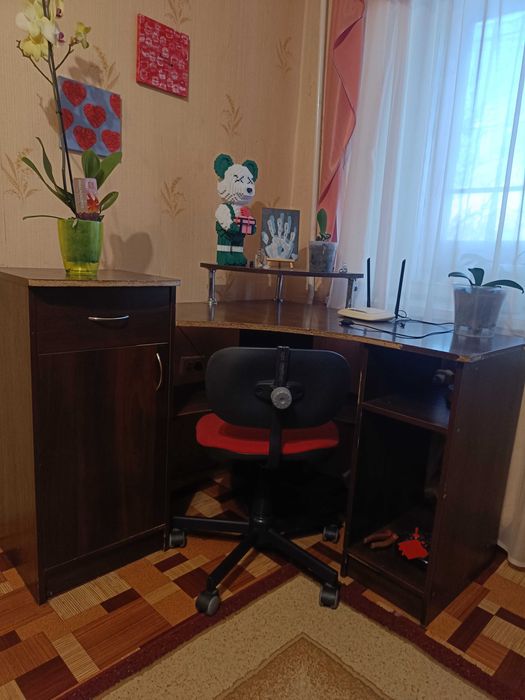 диван кутовий, з 3-х частин, розкланий