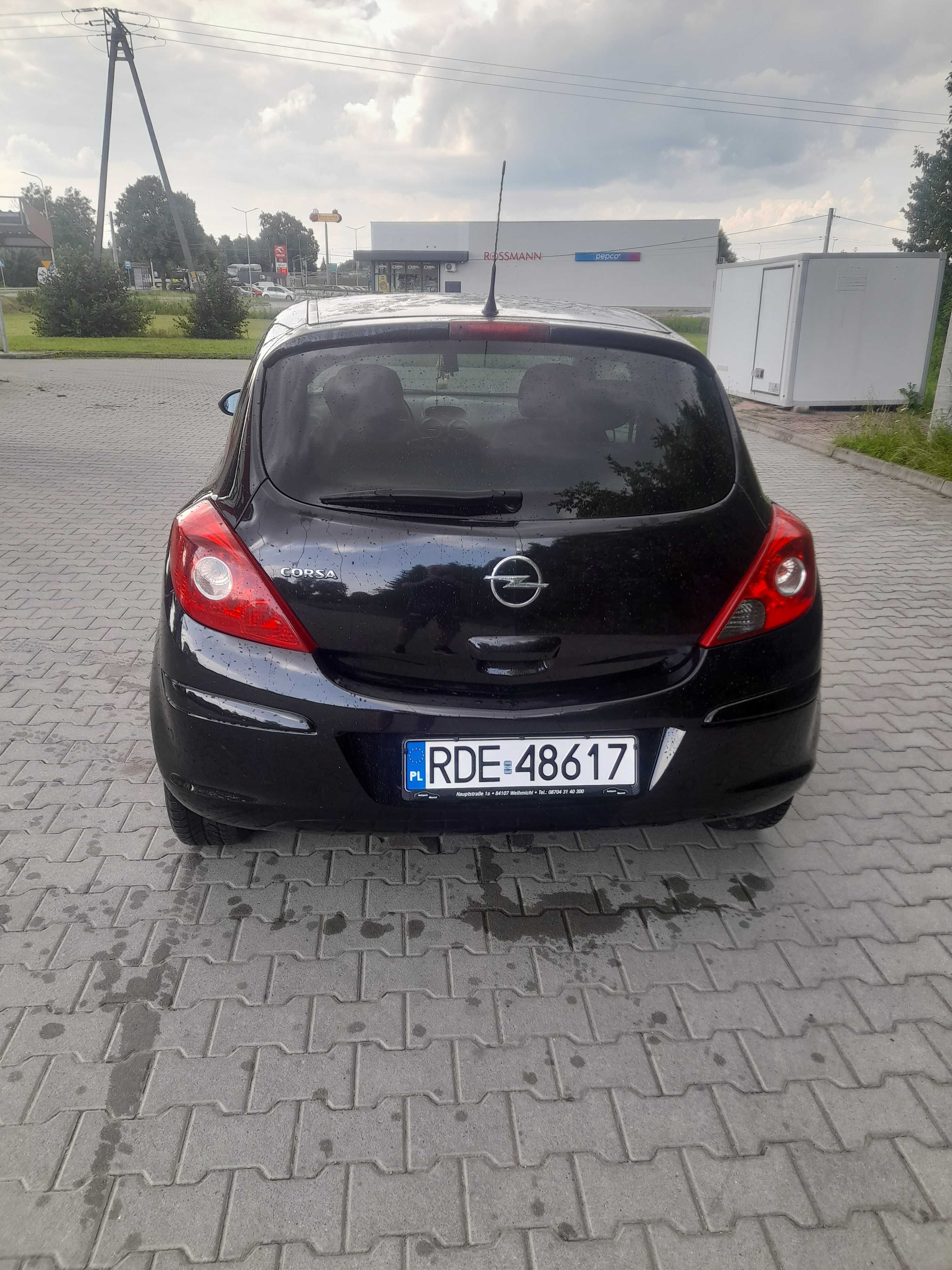 Opel corsa d 1.4 2010r