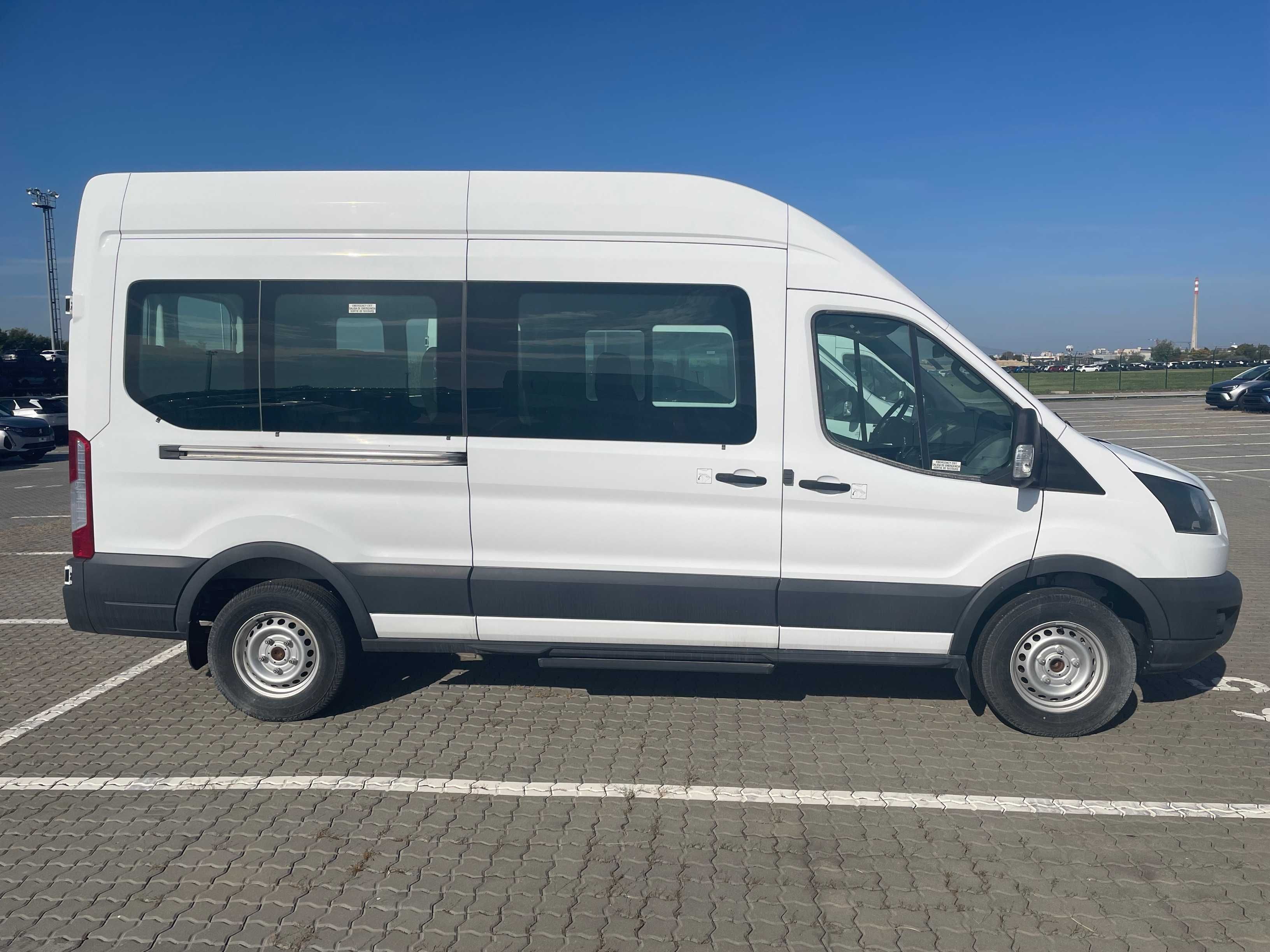 Ford Transit Custom VAN 15-seater 2019