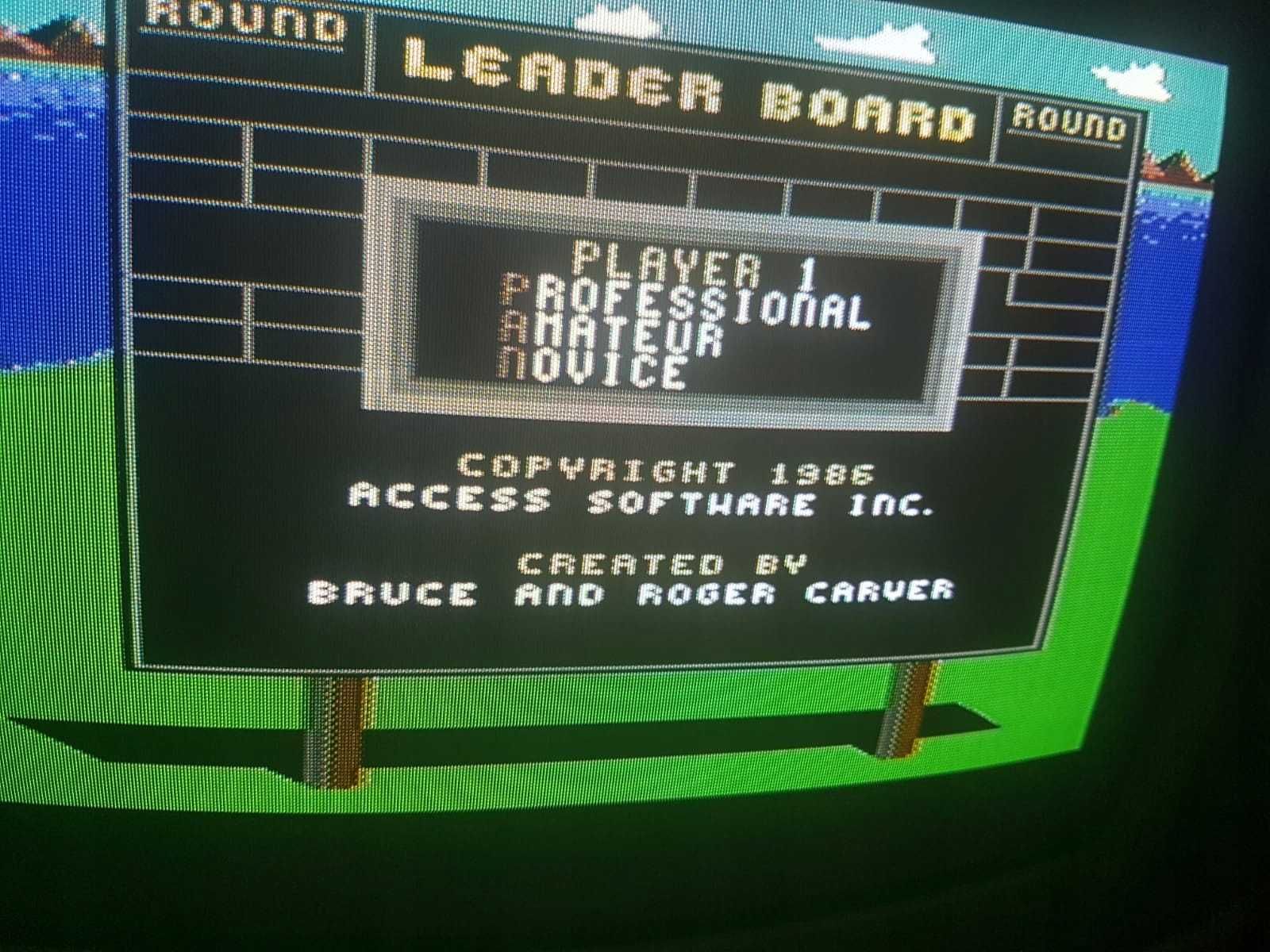 Leader Board prezent Commodore 64 100%