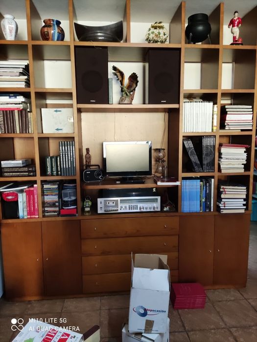 Movel em dois módulos ,madeira de cerejeira